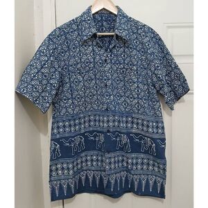 Mens xl hand dyed shirt blue elephant printed made in Thailand shortsleeve